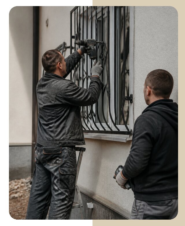 Установка наружных решеток в Красноуфимске от 4977 р. | ДвериЛегко-Крф