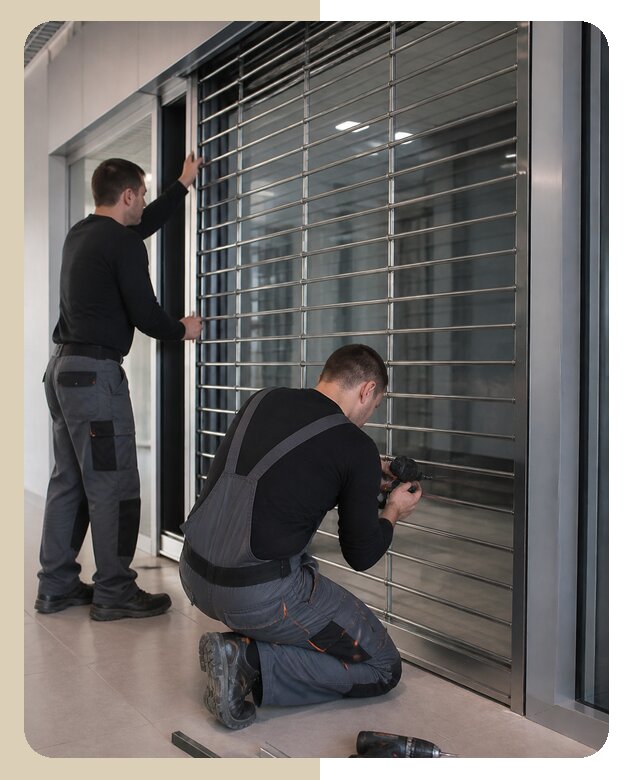 Профессиональный монтаж решеток на витрины в Красноуфимске